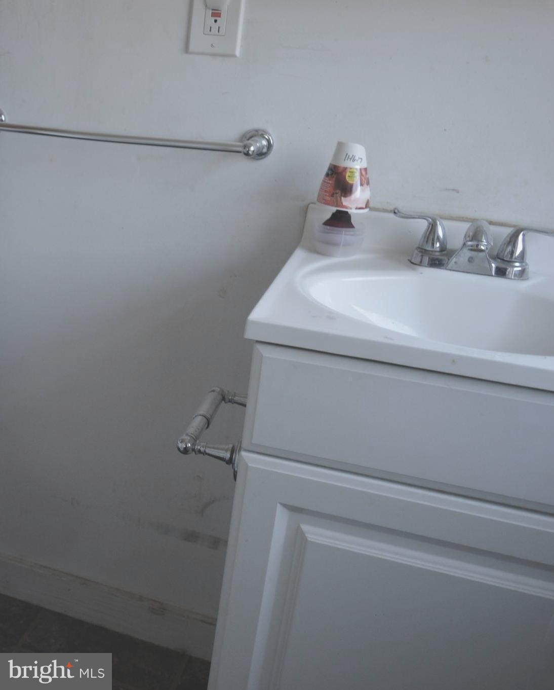 709 Pine Grove Road Bluemont, VA 20135 - Photo 14 of 23 Half bath down stairs.