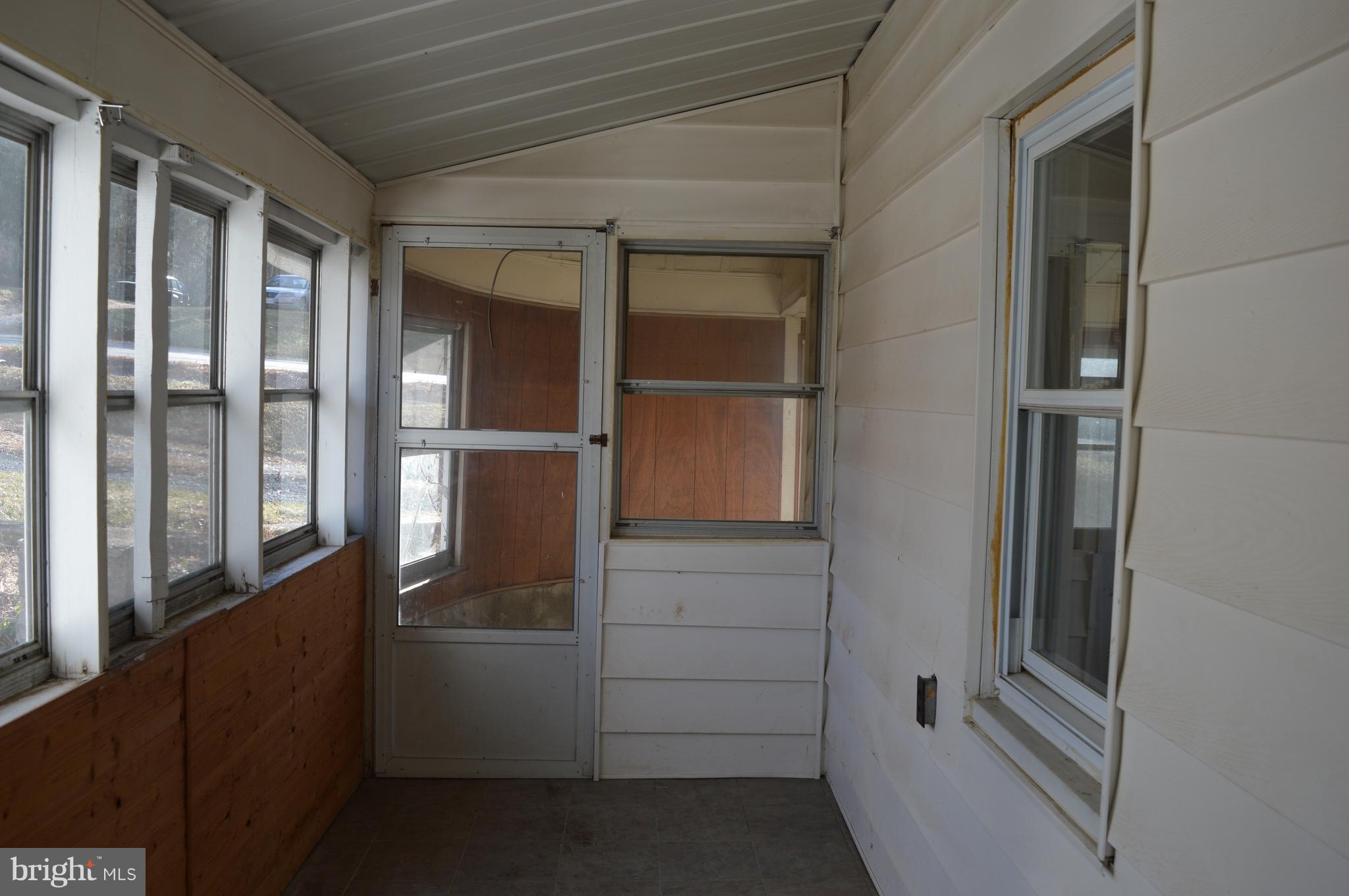 709 Pine Grove Road Bluemont, VA 20135 - Photo 22 of 23 Closed in Porch