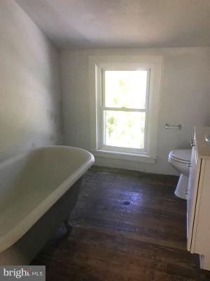 709 Pine Grove Road Bluemont, VA 20135 - Photo 10 of 23 Bath