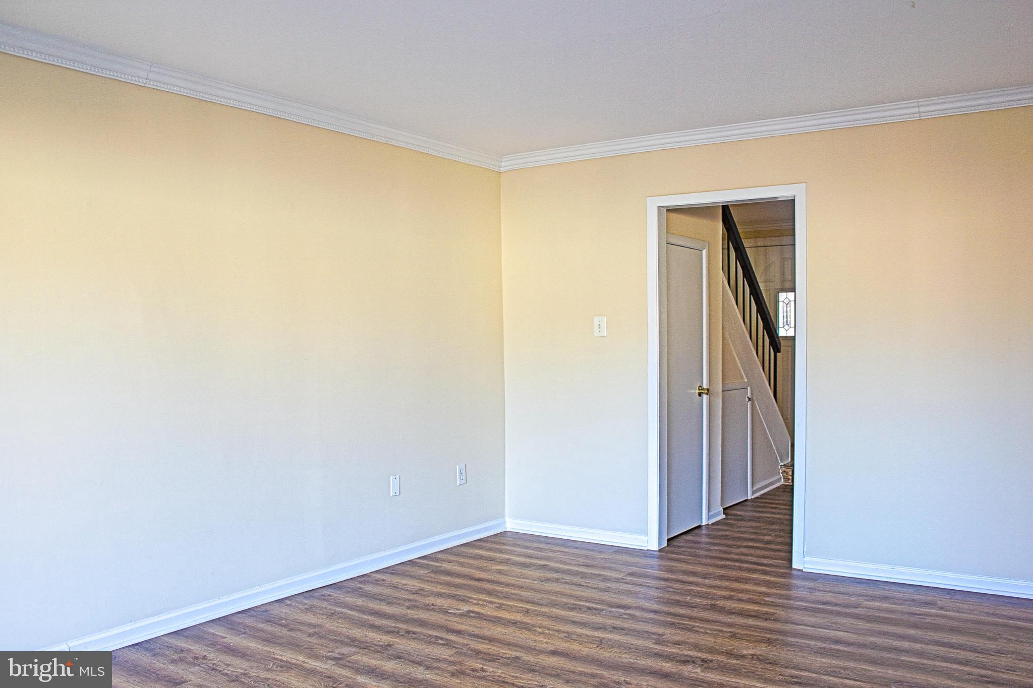 9040 Centerway Road Gaithersburg, MD 20879 - Photo 15 of 43 Bright and airy space ready for your vision.