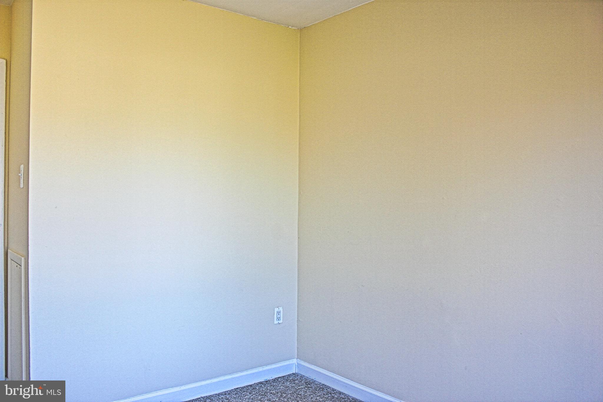 9040 Centerway Road Gaithersburg, MD 20879 - Photo 26 of 43 Bright corner of the upstairs bedroom.