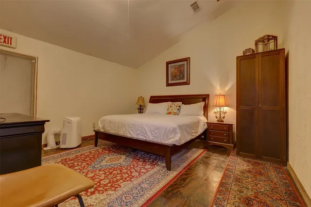 $679,000 | 1409 East State Highway 22, Whitney, TX 76692