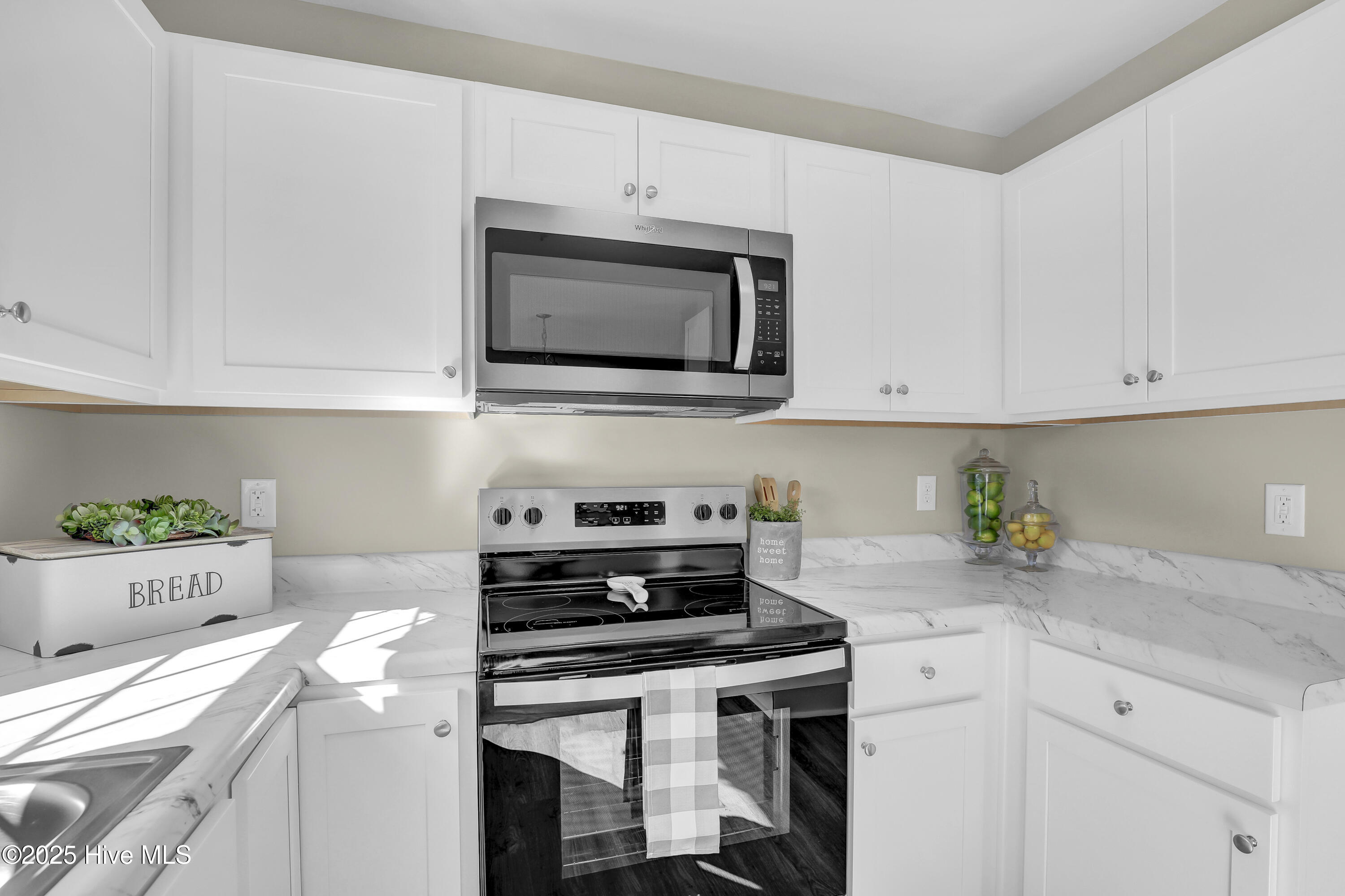 112 Avon Drive Hubert, NC 28539 - Photo 10 of 31 10