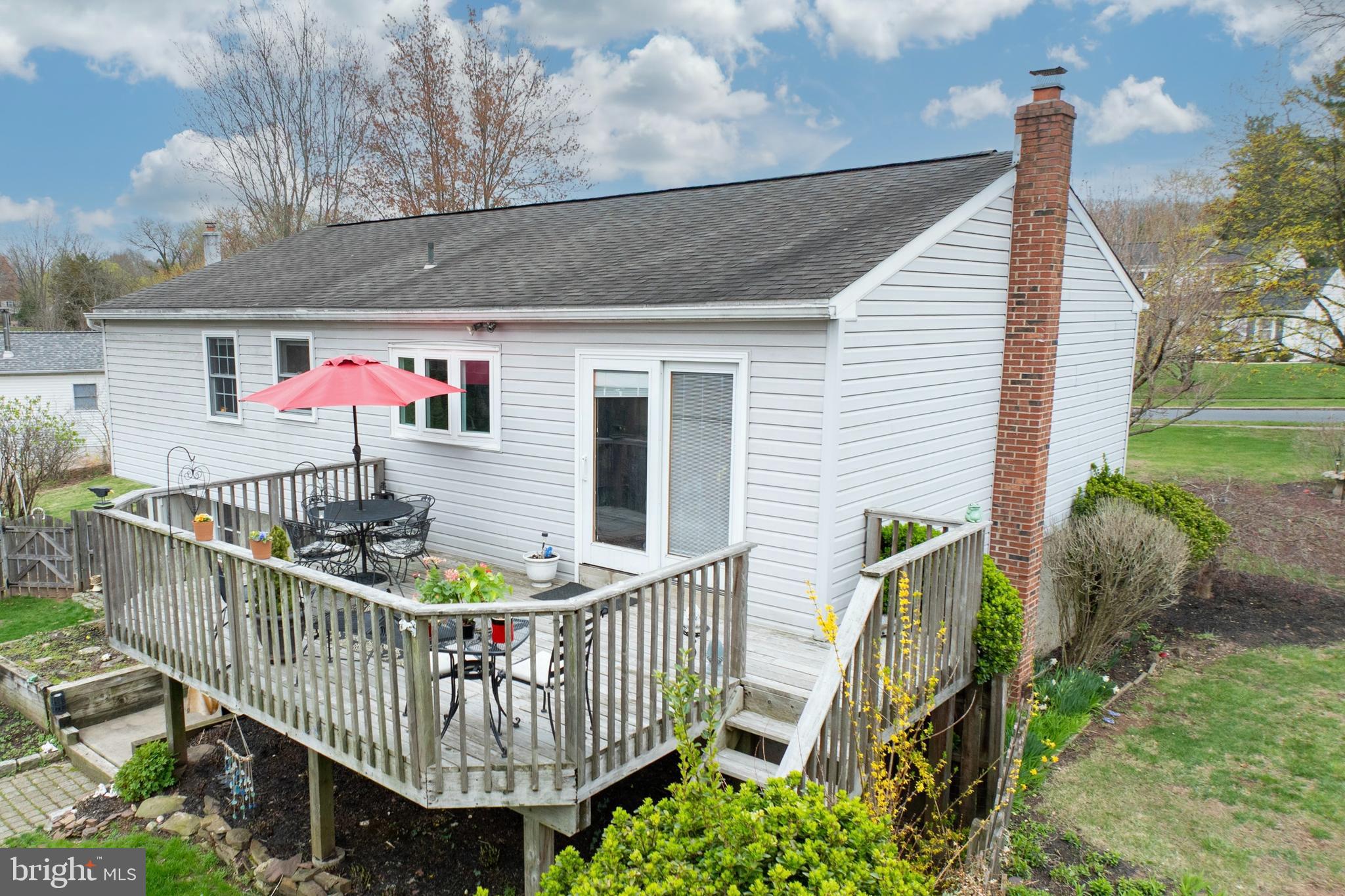 961 Crest Road Lansdale, PA 19446 - Photo 8 of 41 Gallery Image 8