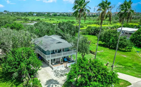 a view of a house with outdoor space