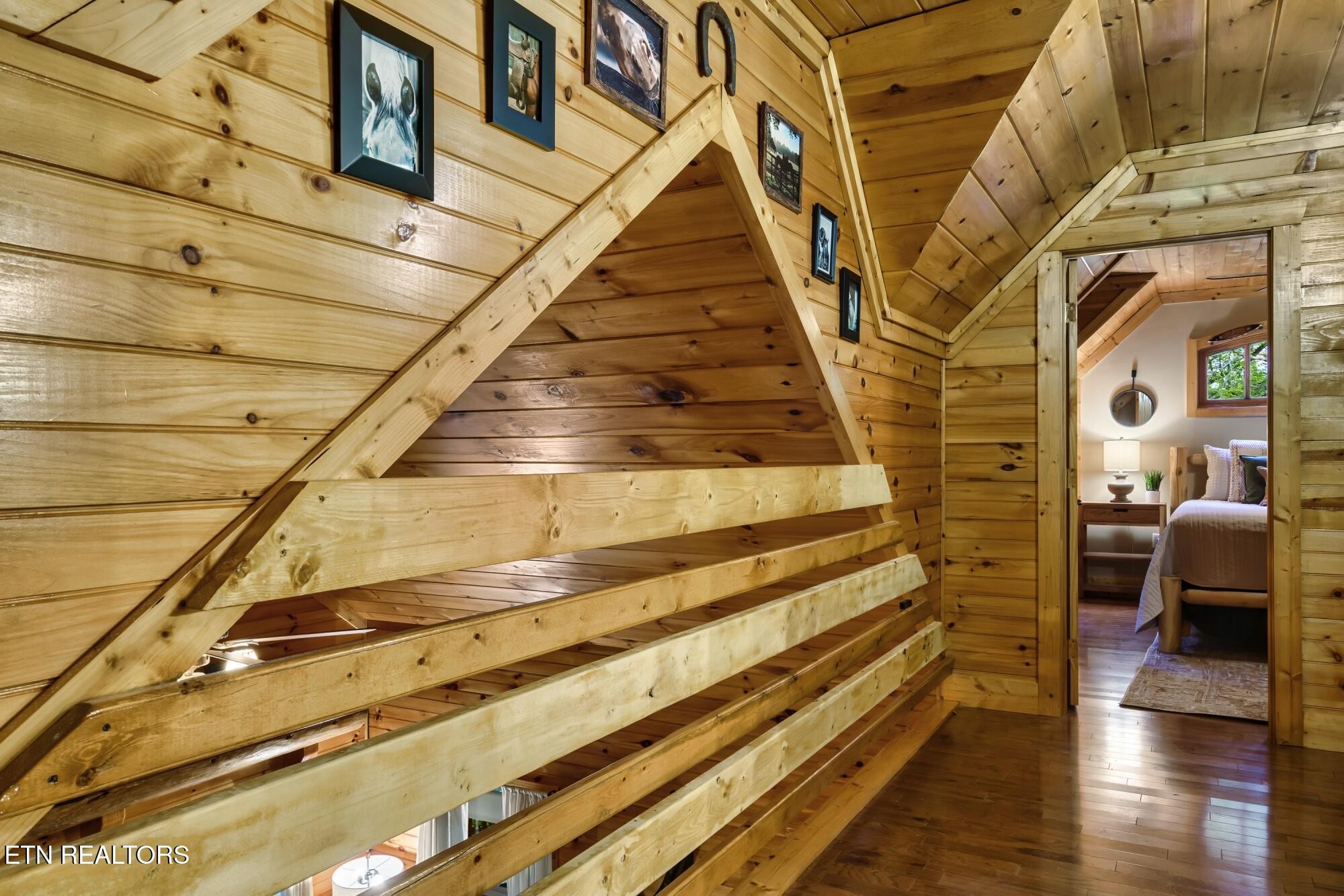 3330 Robeson Road Sevierville, TN 37862 - Photo 26 of 42 a view of entryway with wooden floor