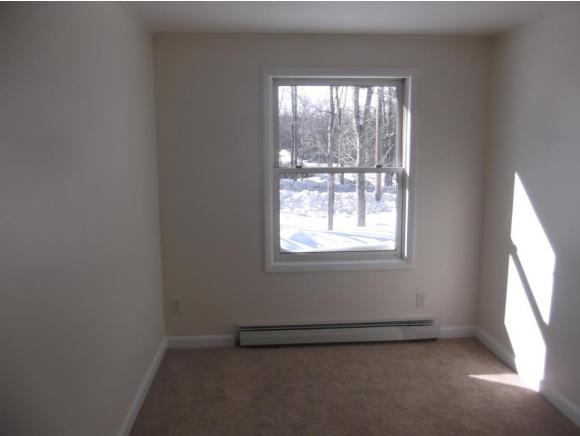 175 Beach Pond Road Wolfeboro, NH 03894 - Photo 6 of 11 Gallery Image 6
