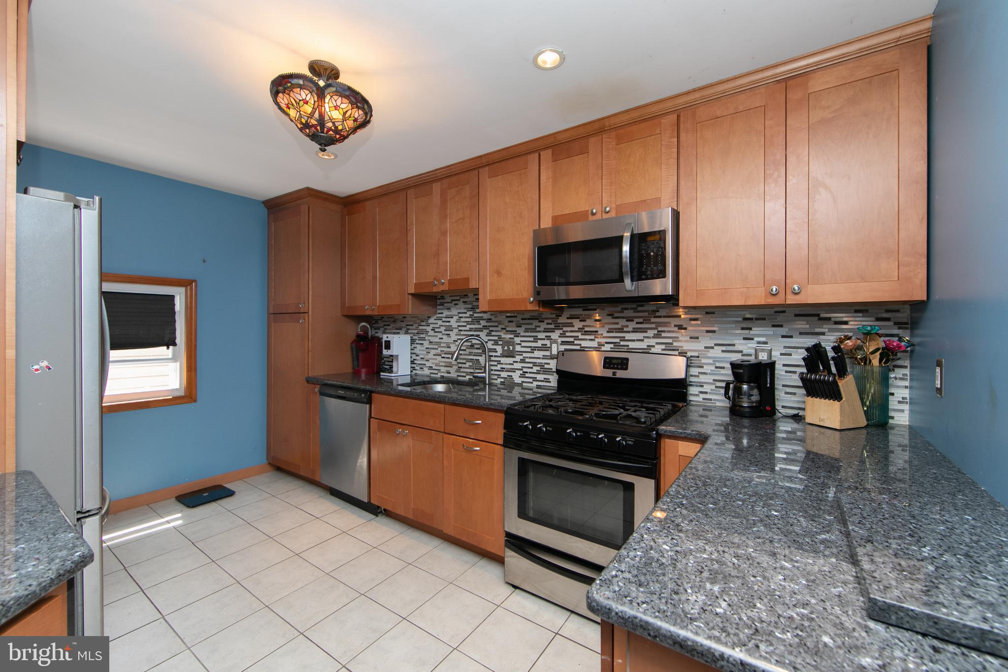 43 Churchill Road Cherry Hill, NJ 08034 - Photo 7 of 27