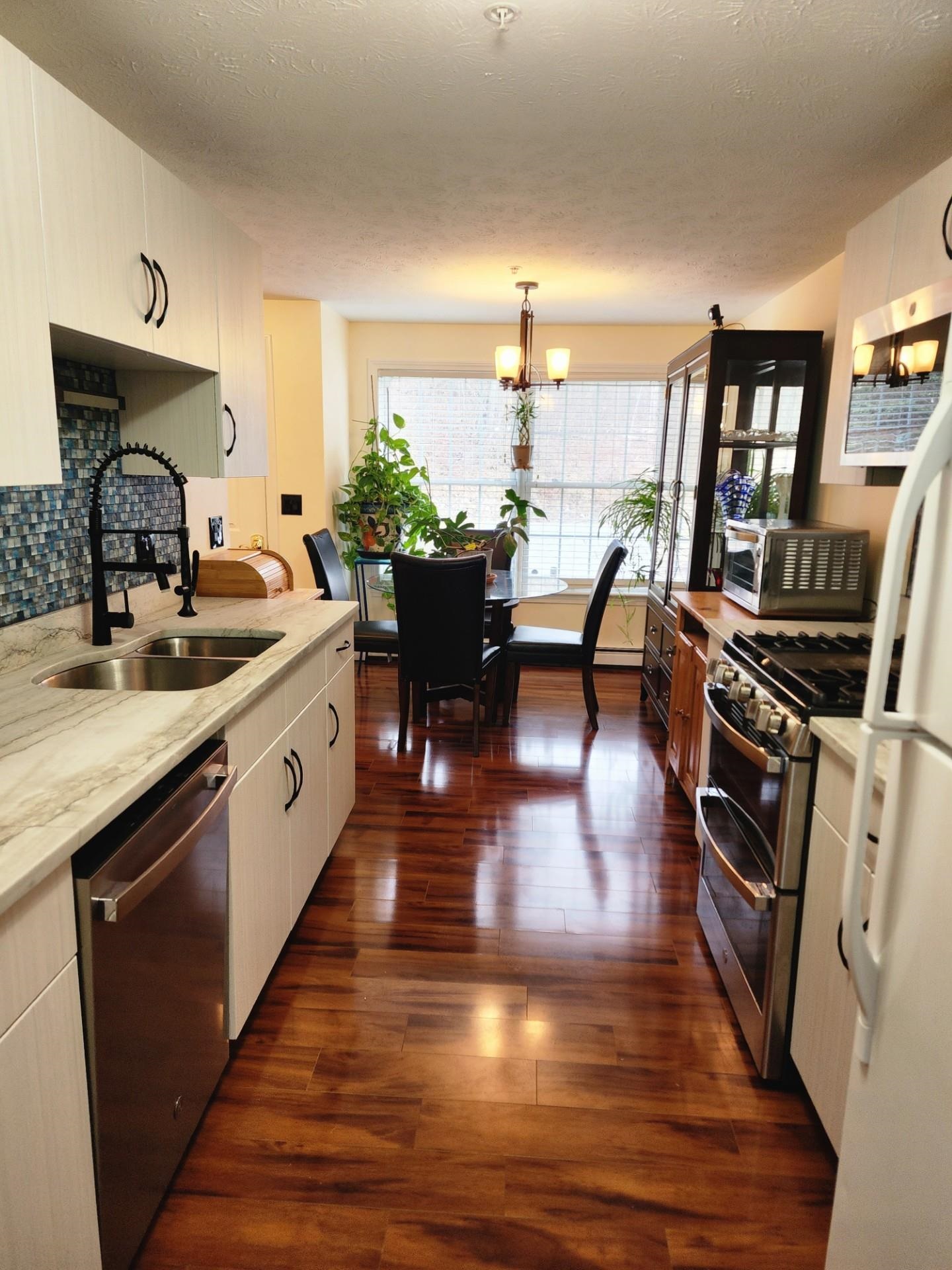 6 Pleasant Street, Unit E 10 Hooksett, NH 03106 - Photo 7 of 13