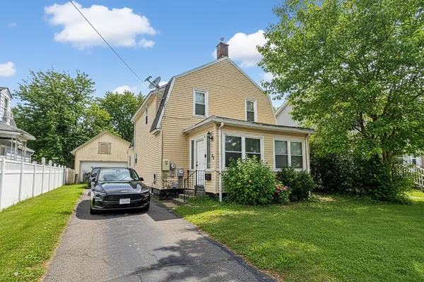 $305,000 | 28 Porter Street, Springfield, MA 01104