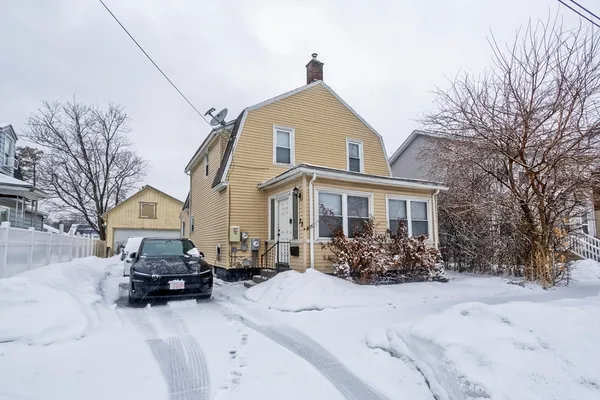 $305,000 | 28 Porter Street, Springfield, MA 01104