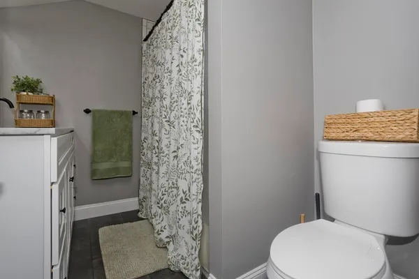 $305,000 | 28 Porter Street, Springfield, MA 01104