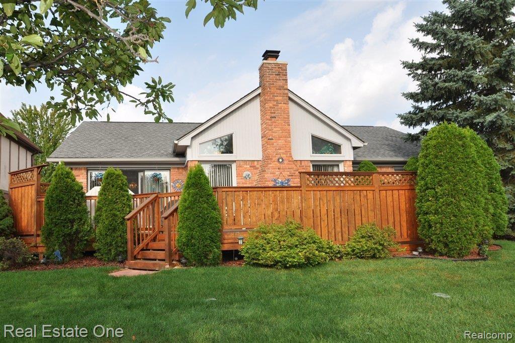 384 Buttercup Drive Rochester, MI 48307 - Photo 17 of 17 Welcome Home!!