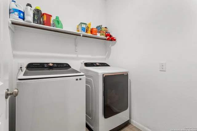 $1,996 | 2918 Shore Lark, New Braunfels, TX 78130