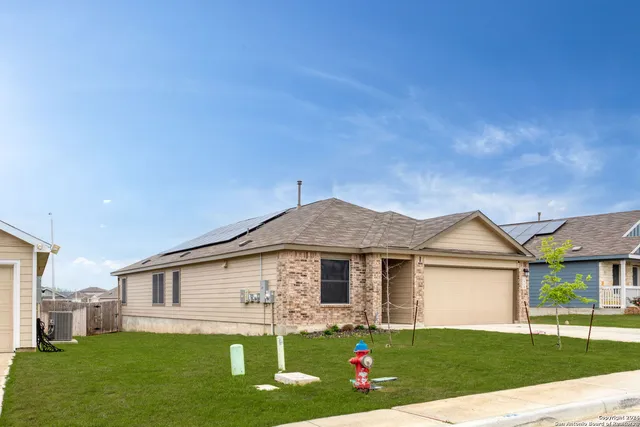 $1,996 | 2918 Shore Lark, New Braunfels, TX 78130