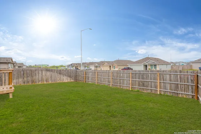 $1,996 | 2918 Shore Lark, New Braunfels, TX 78130