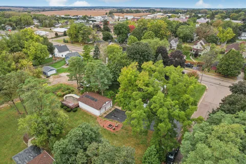 $439,000 | 217 South Lincoln Street, Elkhorn, WI 53121