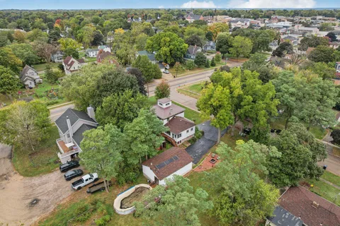 $439,000 | 217 South Lincoln Street, Elkhorn, WI 53121