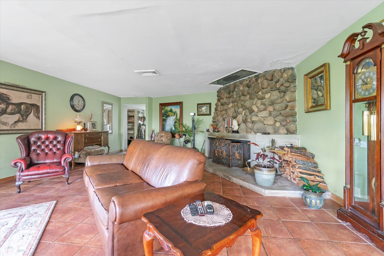 41W902 Hughes Road Elburn, IL 60119 - Photo 5 of 26 a living room with furniture and wooden floor