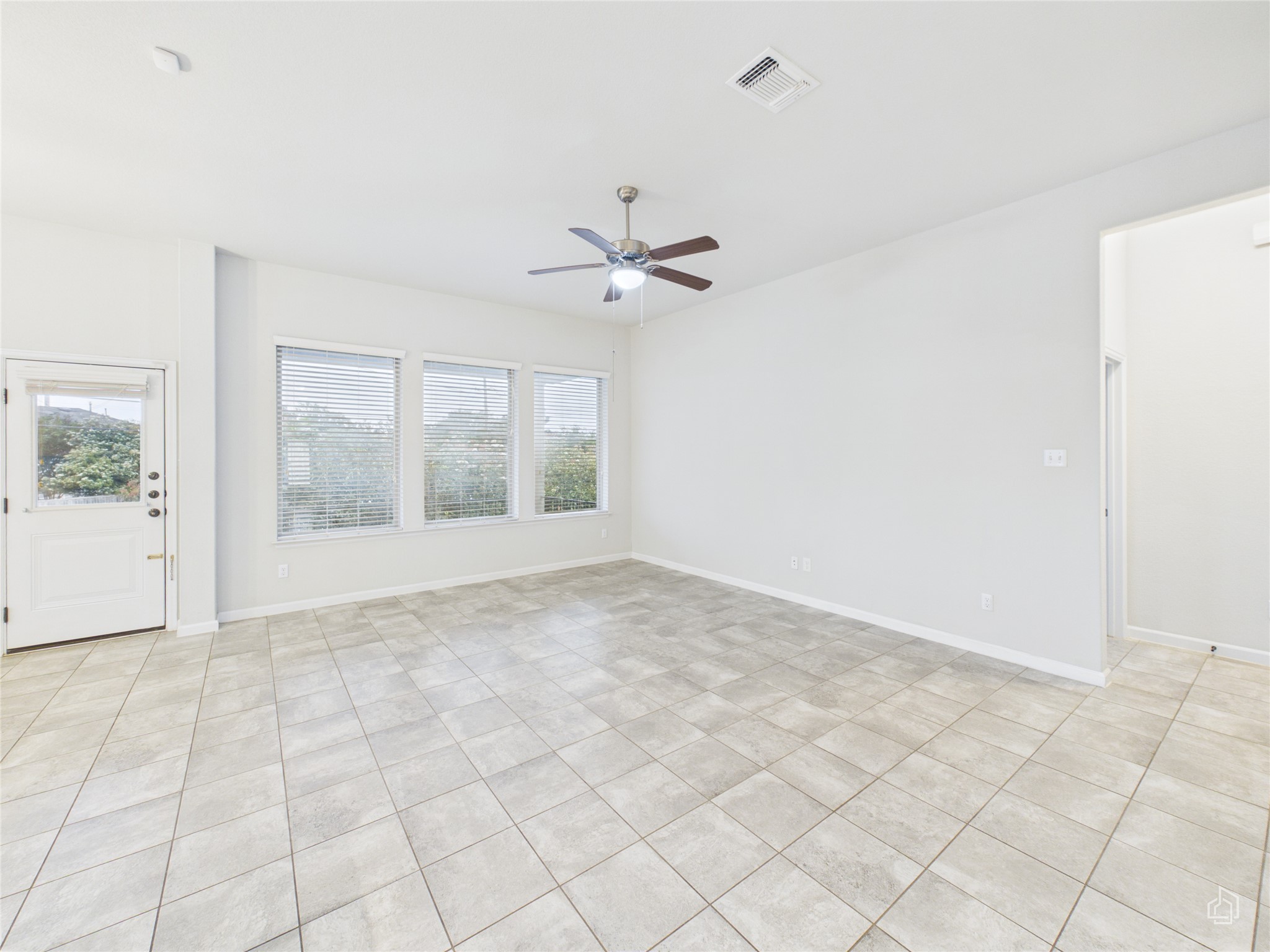 221 Bridgestone Way Buda, TX 78610 - Photo 5 of 20