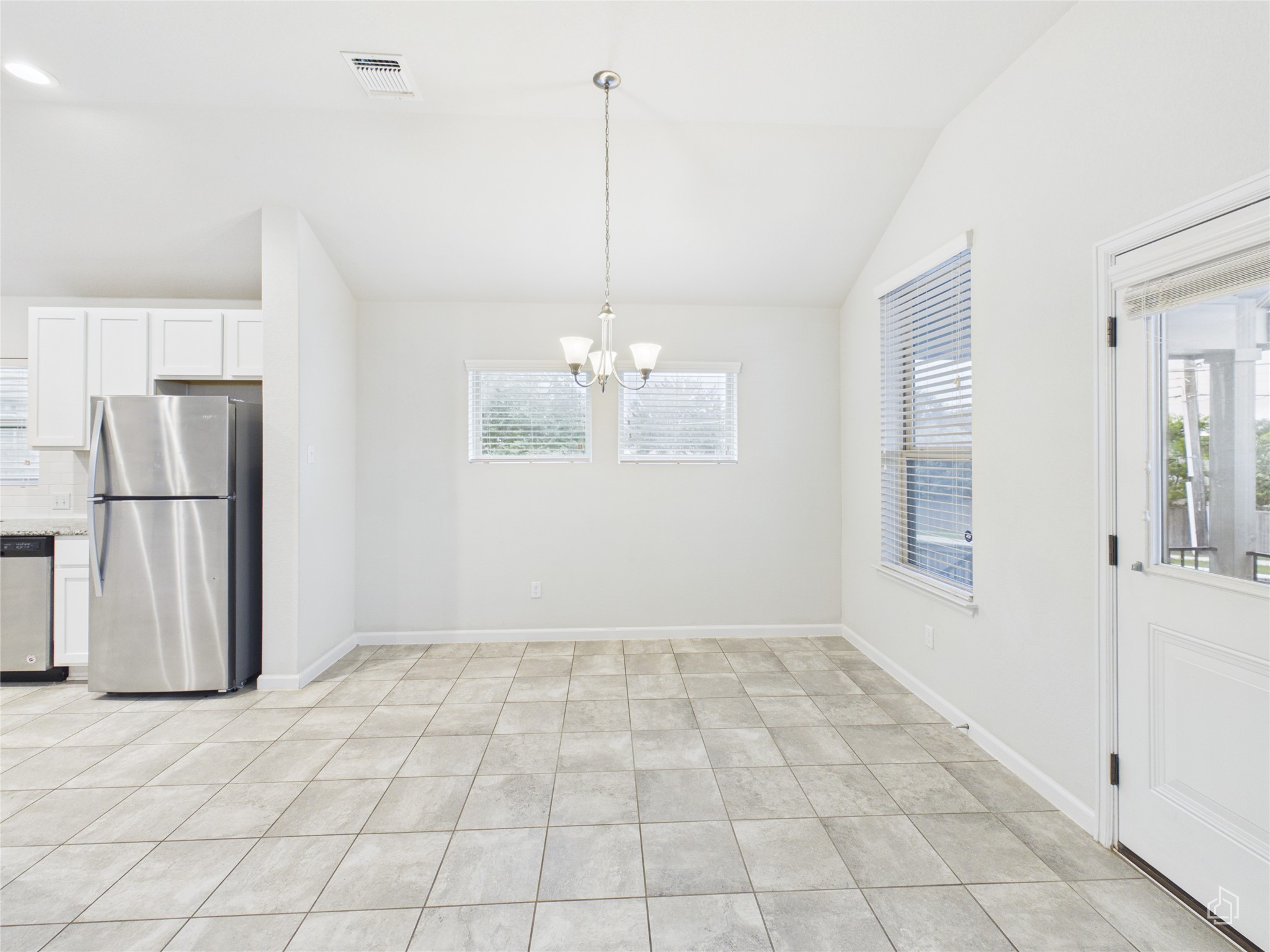 221 Bridgestone Way Buda, TX 78610 - Photo 7 of 20