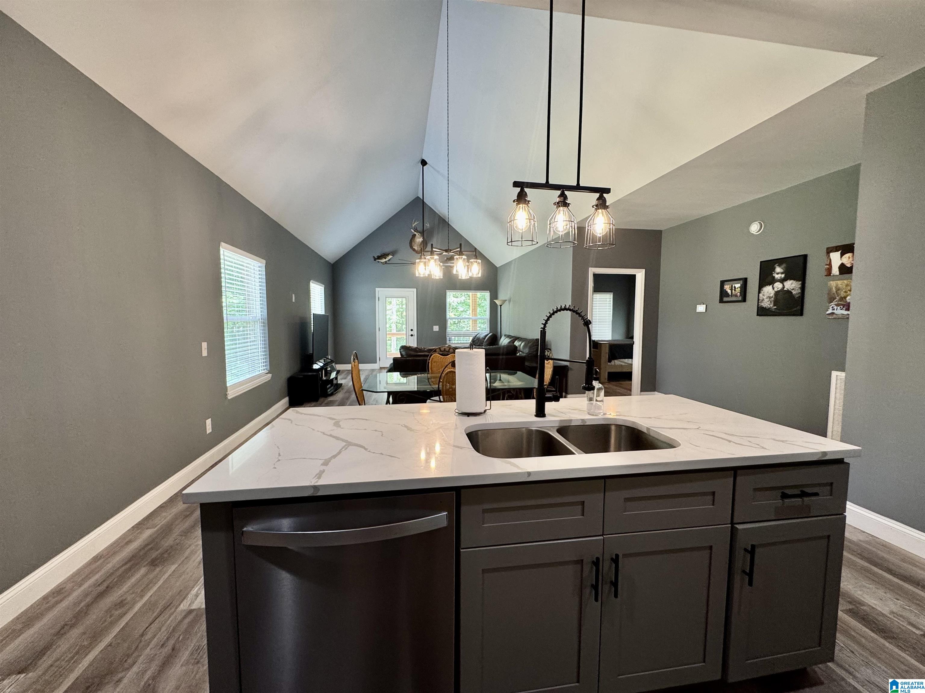 61 Robbins Road Warrior, AL 35180 - Photo 20 of 56
