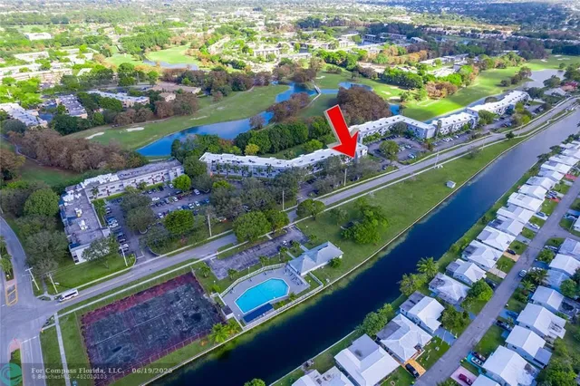 a car parked in front of a building