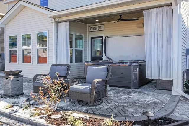 $624,000 | 525 Dunswell Drive, Summerville, SC 29486