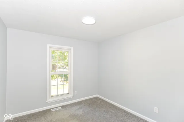 $219,900 | 7547 Prairie Lake Drive, Indianapolis, IN 46256