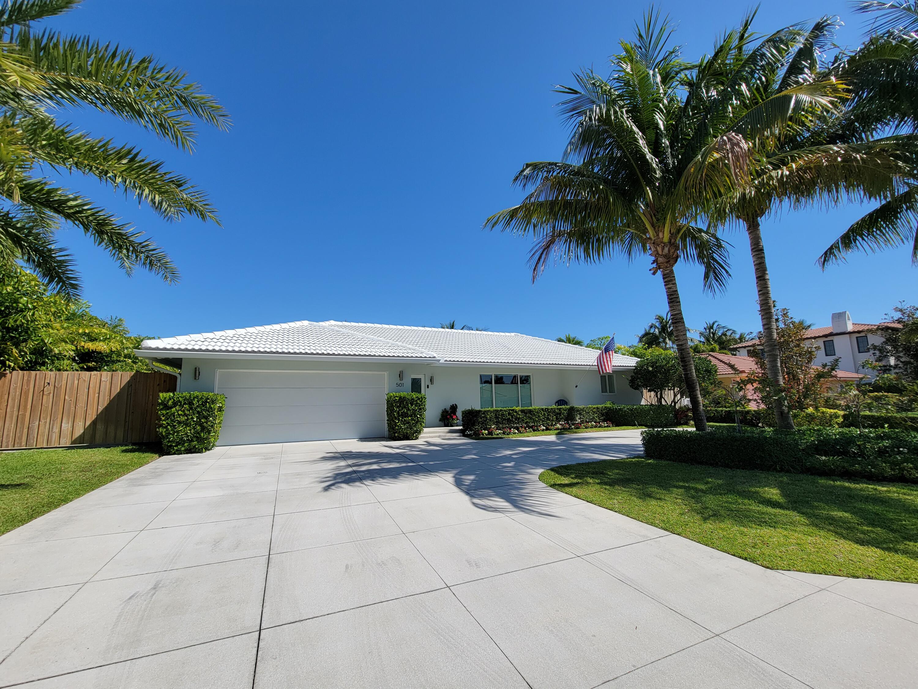 501 Phillips Drive Boca Raton, FL 33432 - Photo 6 of 45 20220329_112428