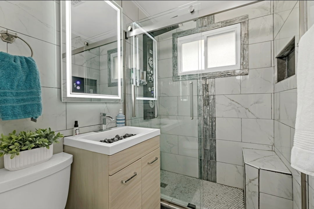 2041 175th Street Homewood, IL 60430 - Photo 8 of 11 Gallery Image 8