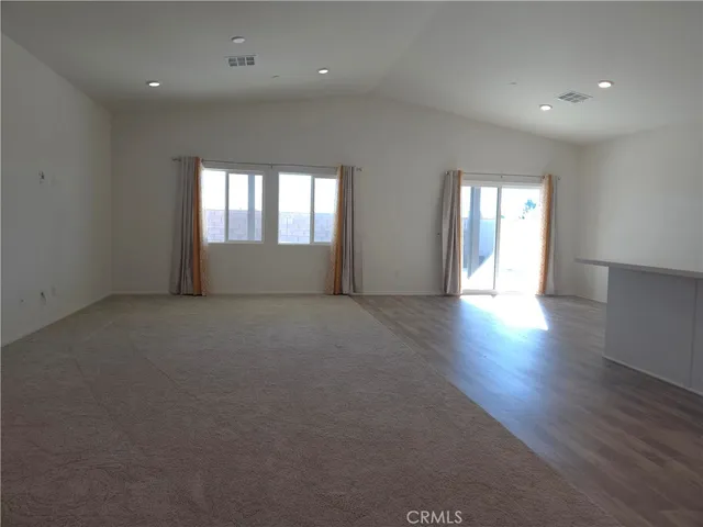 a view of empty room with window