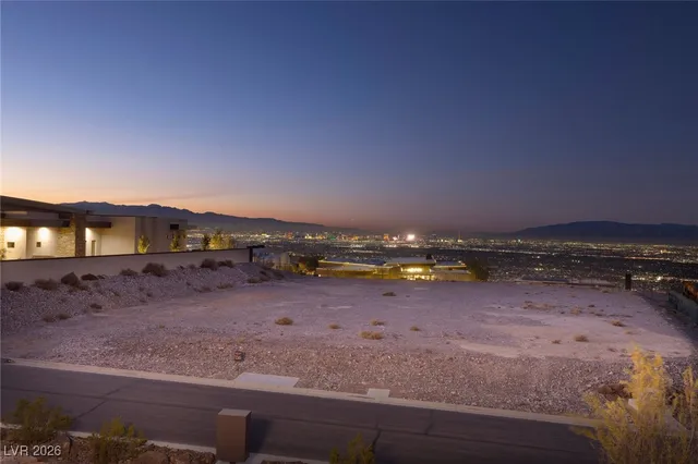 $2,500,000 | 7 Stonecutter Court, Henderson, NV 89012