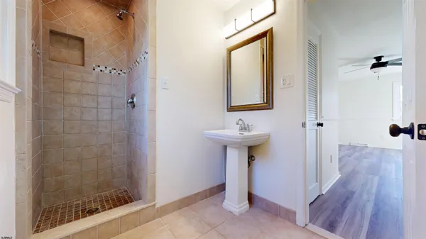 $519,900 | 6 English Lane, Egg Harbor Township, NJ 08234