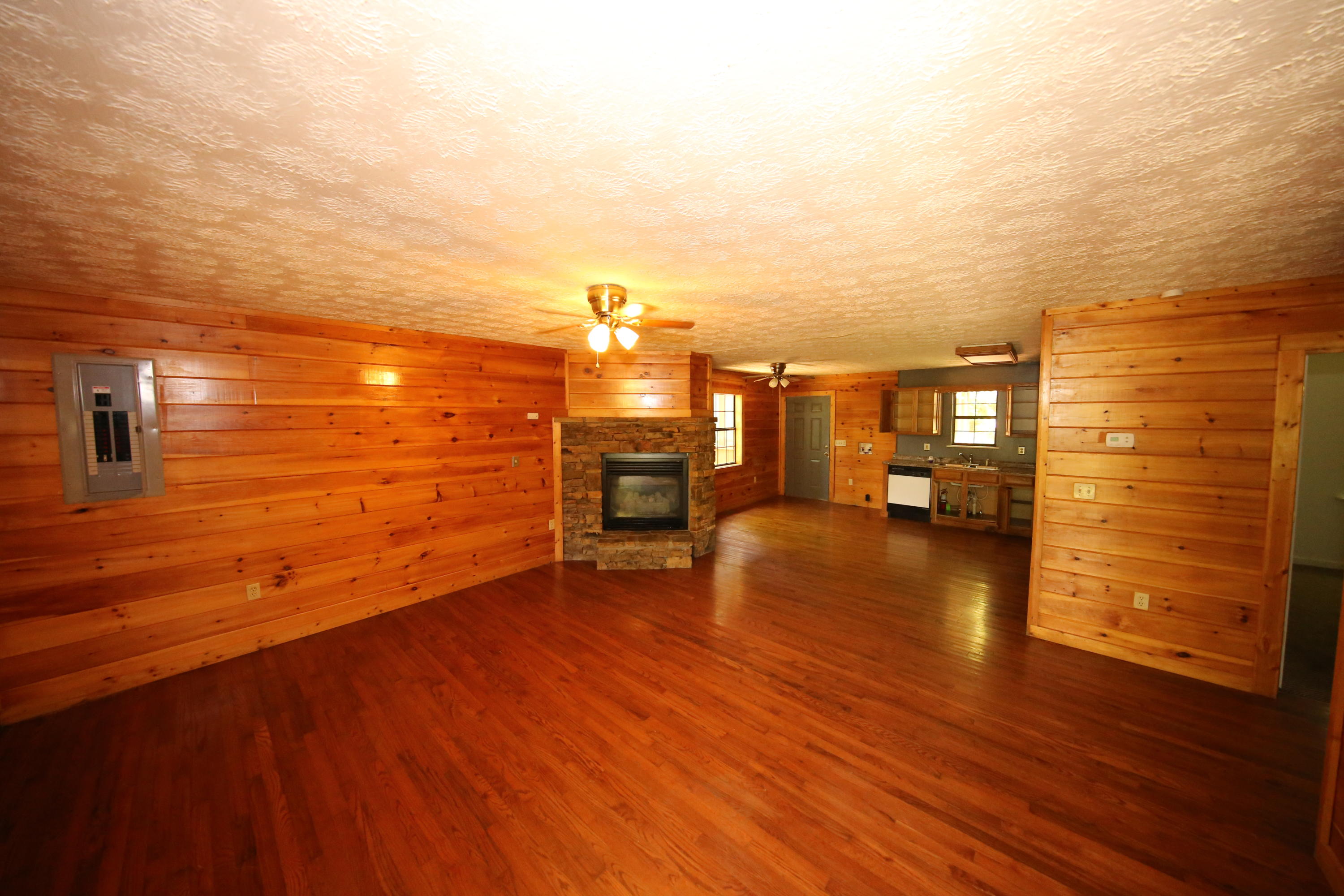 3272 Lost Branch Road, Unit 13 Sevierville, TN 37862 - Photo 11 of 27 IMG_5824
