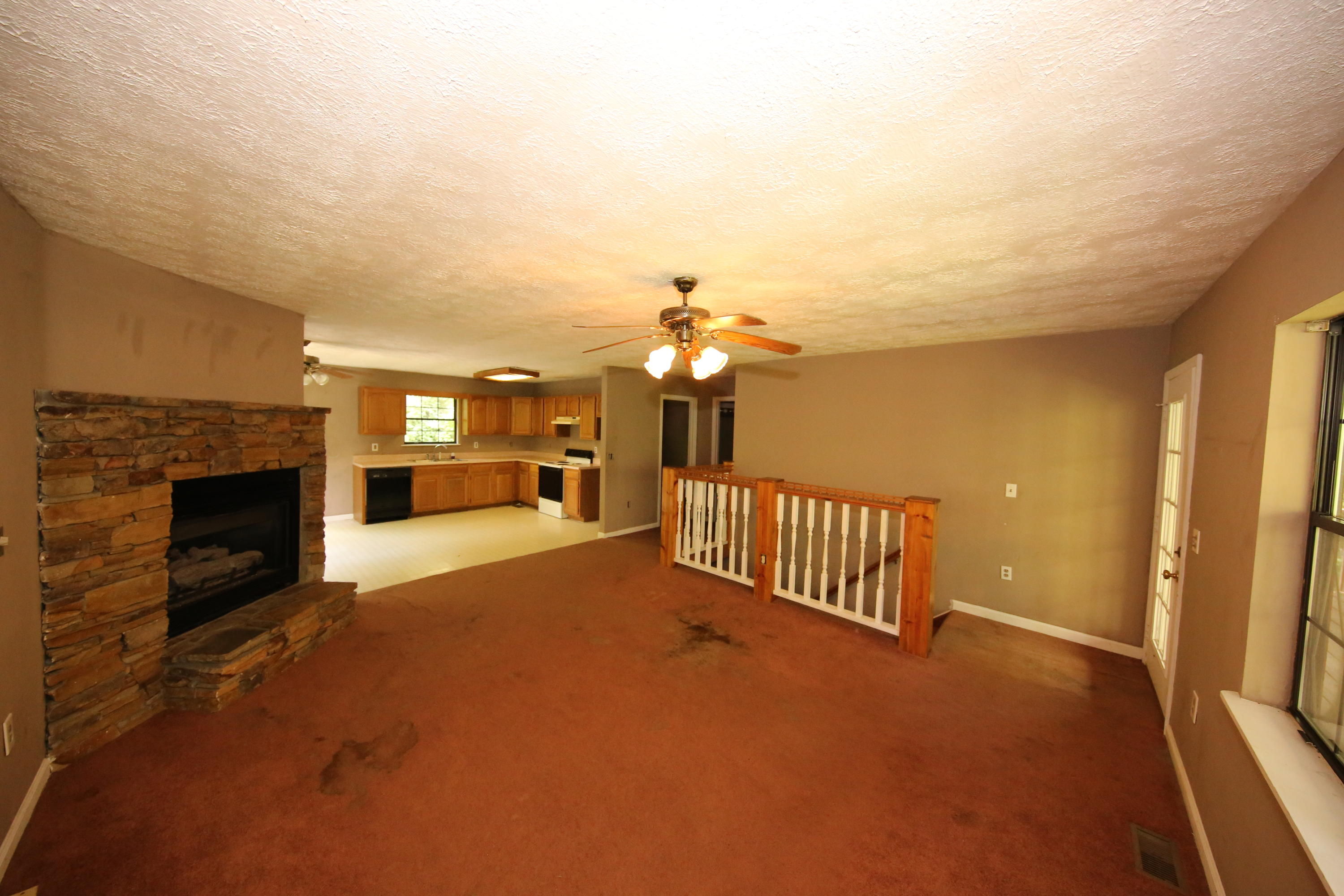 3272 Lost Branch Road, Unit 13 Sevierville, TN 37862 - Photo 20 of 27 IMG_5837