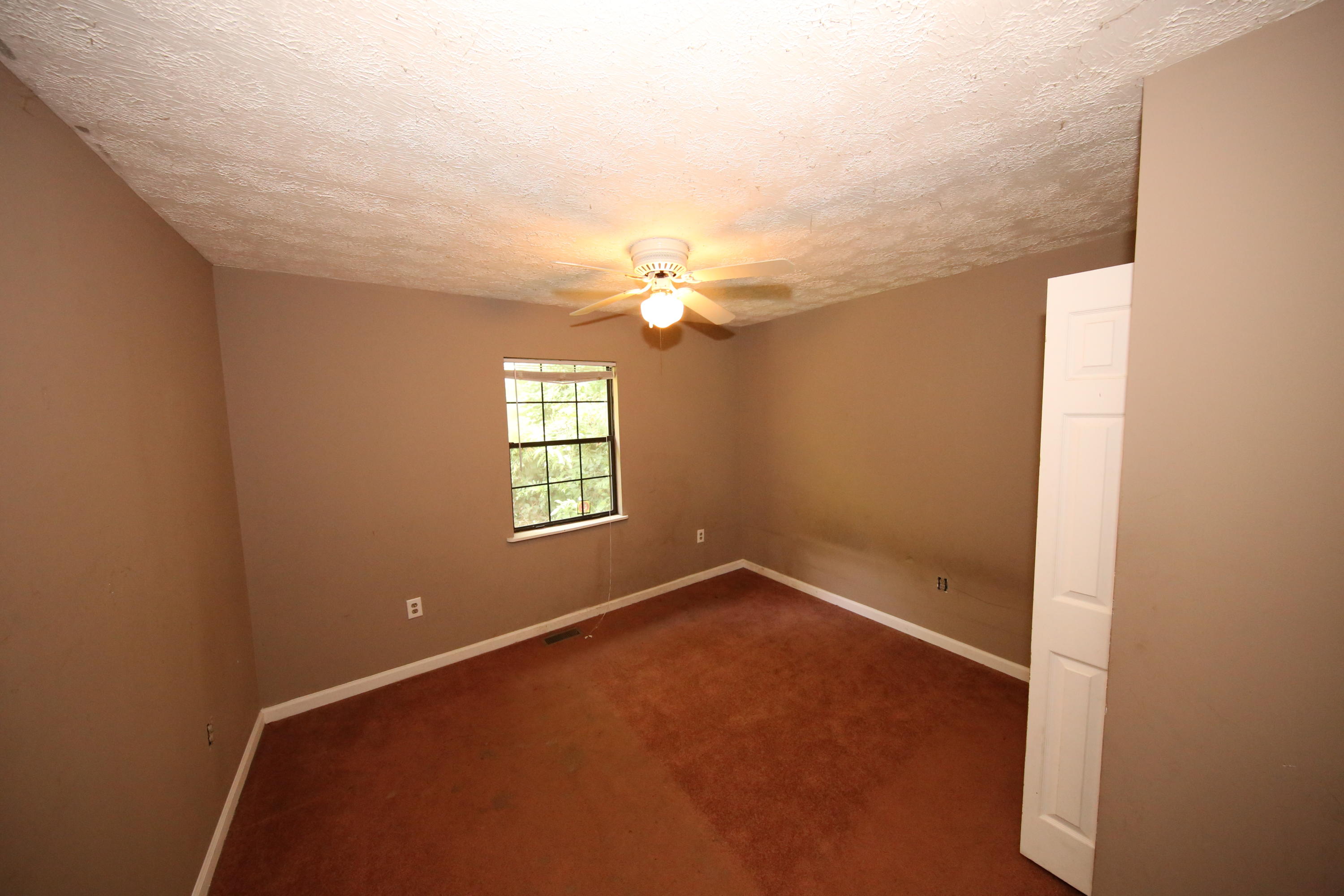 3272 Lost Branch Road, Unit 13 Sevierville, TN 37862 - Photo 21 of 27 IMG_5838
