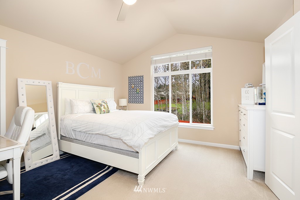 21718 40th Avenue Southeast Bothell, WA 98021 - Photo 12 of 25