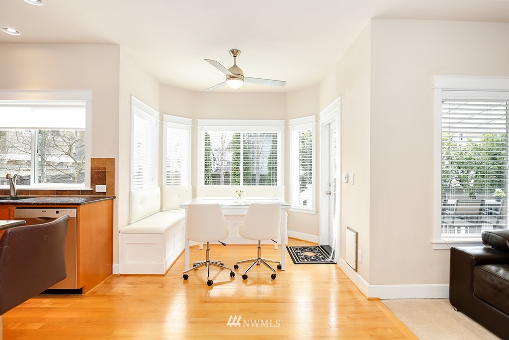 21718 40th Avenue Southeast Bothell, WA 98021 - Photo 7 of 25