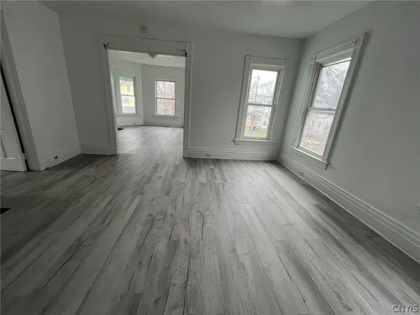 $1,300 | 229 Kellogg Street, Syracuse, NY 13204