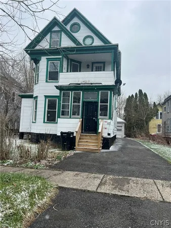 $1,300 | 229 Kellogg Street, Syracuse, NY 13204