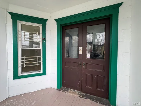 $1,300 | 229 Kellogg Street, Syracuse, NY 13204