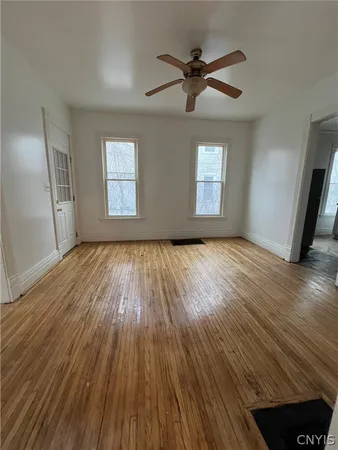 $1,300 | 229 Kellogg Street, Syracuse, NY 13204