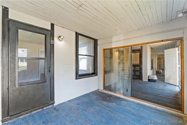 $167,000 | 1102 East Miller Street, Jefferson City, MO 65101