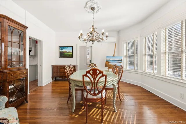 $1,200,000 | 3475 Oaklawn Avenue, Southold, NY 11971