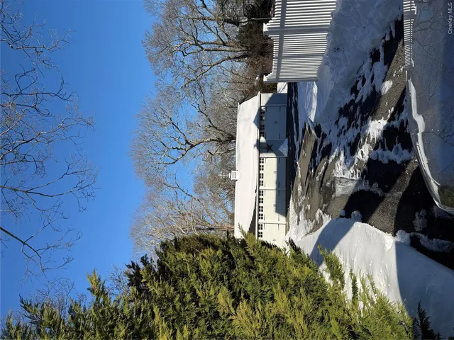 $1,200,000 | 3475 Oaklawn Avenue, Southold, NY 11971