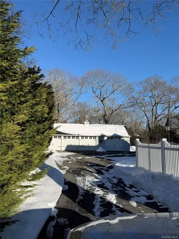 $1,200,000 | 3475 Oaklawn Avenue, Southold, NY 11971