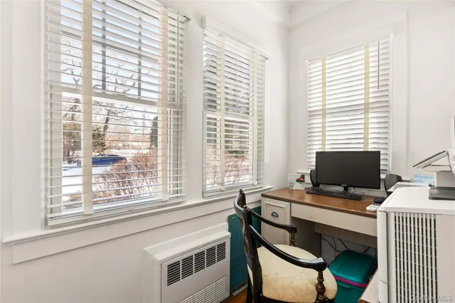 $1,200,000 | 3475 Oaklawn Avenue, Southold, NY 11971