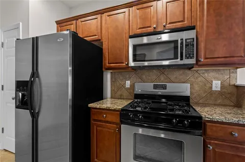 $450,000 | 1340 Winshire Cove, Alpharetta, GA 30004