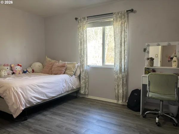 $520,000 | 6074 Pebble Court, Springfield, OR 97478